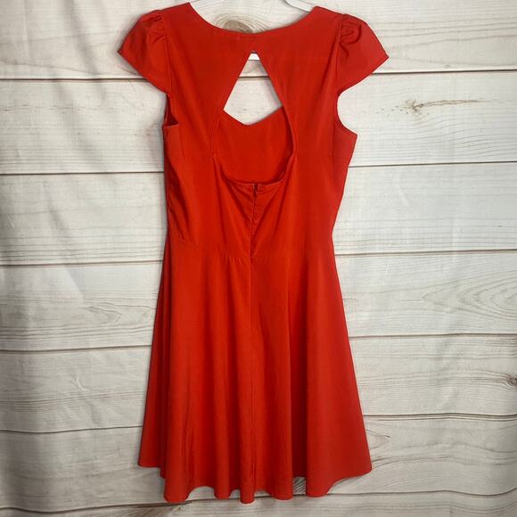 A'Gaci Red Short Sleeve A-Line Mini Dress Size Medium - Picture 4 of 6